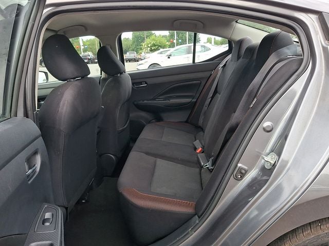 2022 Nissan Versa 1.6 SR