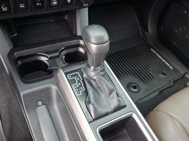 2016 Toyota Tacoma Limited V6