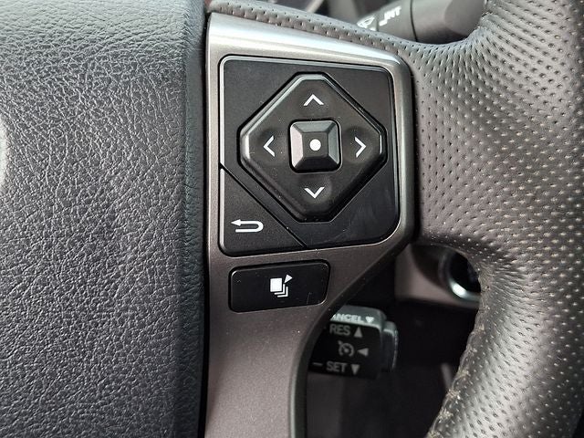 2016 Toyota Tacoma Limited V6