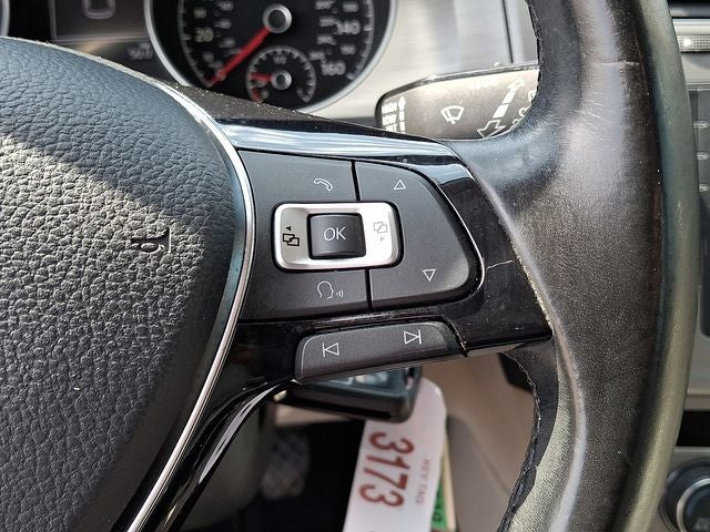 2017 Volkswagen Golf TSI S 4-Door