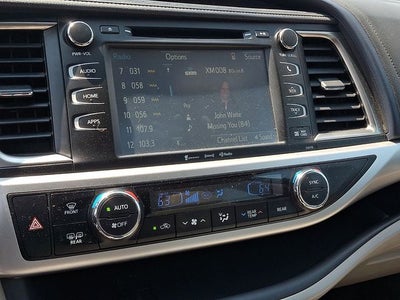 2016 Toyota Highlander XLE V6