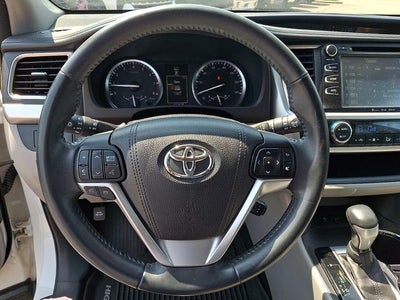 2016 Toyota Highlander XLE V6