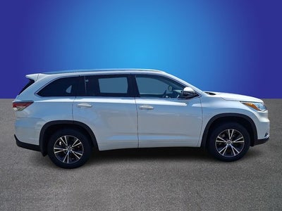 2016 Toyota Highlander XLE V6