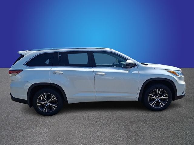 2016 Toyota Highlander XLE V6