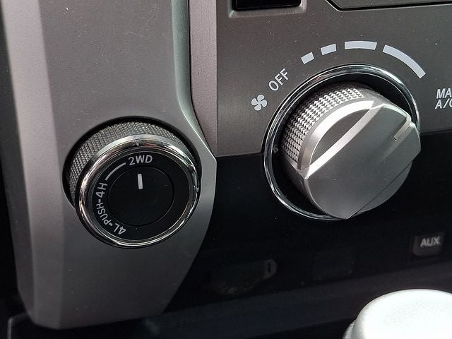 2017 Toyota Tundra SR5