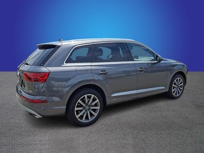 2019 Audi Q7 45 Premium Plus quattro