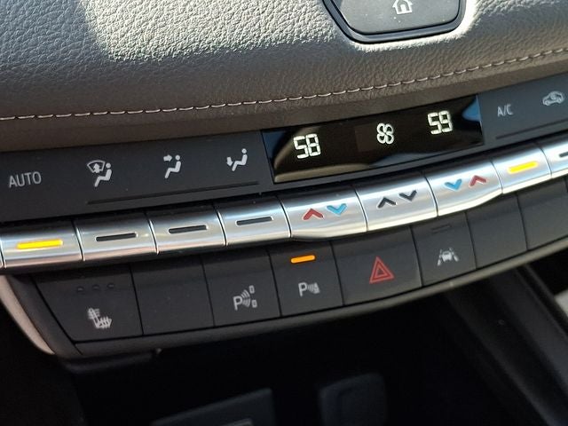 2023 Cadillac XT4 FWD Premium Luxury