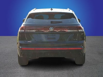 2025 Volkswagen Atlas Cross Sport 2.0T SEL R-Line Black