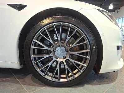 2022 Tesla Model S Plaid