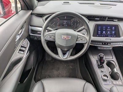 2023 Cadillac XT4 Premium Luxury
