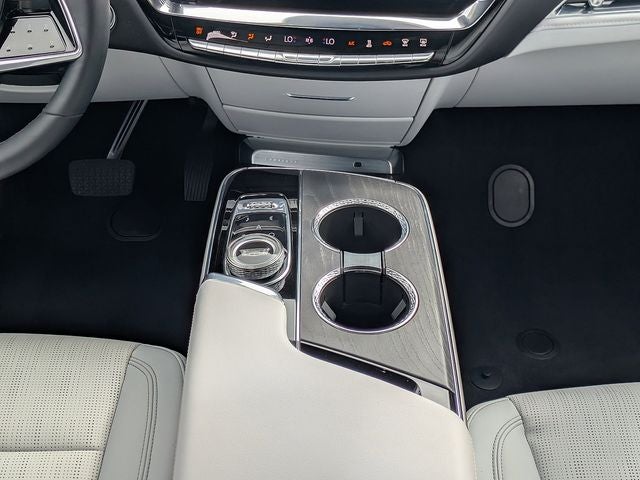 2023 Cadillac LYRIQ Luxury