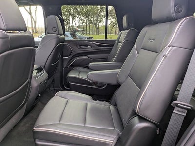 2024 Cadillac Escalade Sport