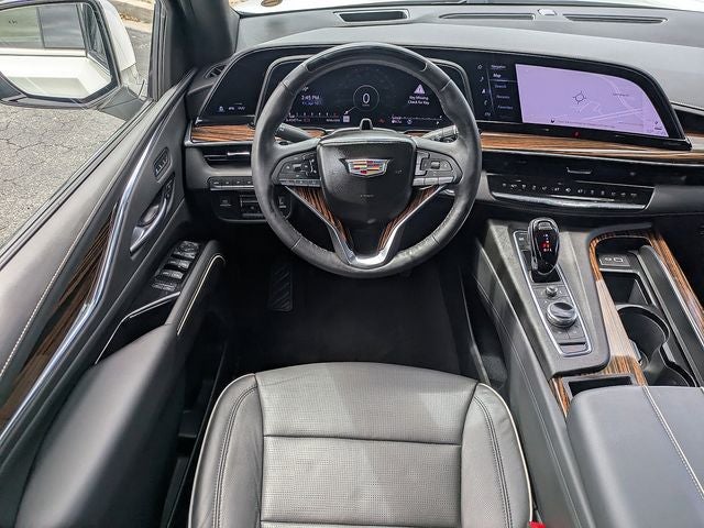 2023 Cadillac Escalade ESV Premium
