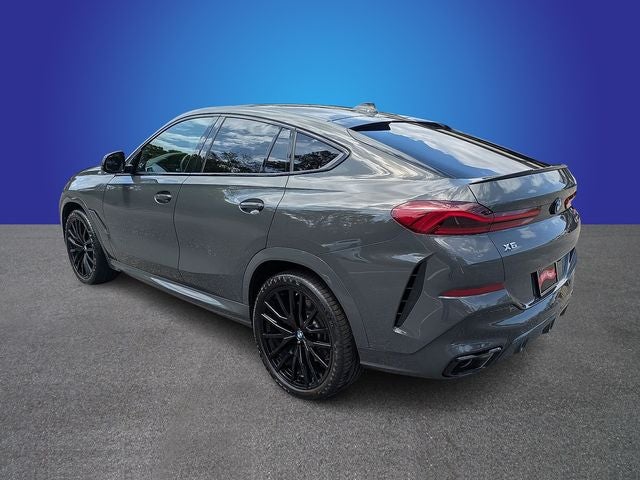 2023 BMW X6 M50i