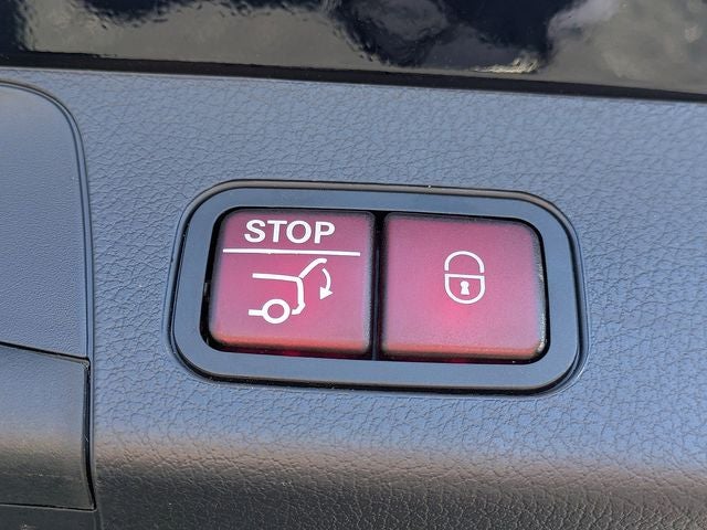 2025 Mercedes-Benz GLB GLB 250 4MATIC®