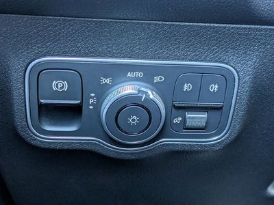 2025 Mercedes-Benz GLB GLB 250 4MATIC®