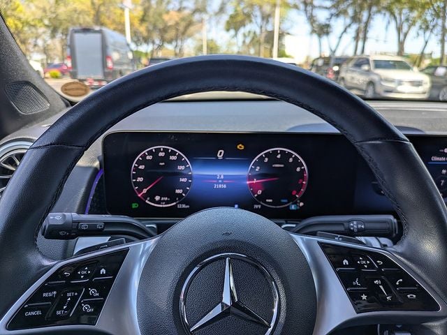 2025 Mercedes-Benz GLB GLB 250 4MATIC®