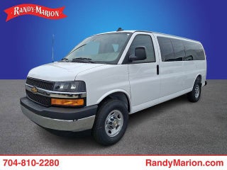 2025 Chevrolet Express Passenger 1LT