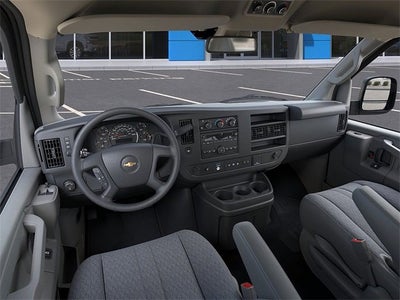 2025 Chevrolet Express Passenger 1LT