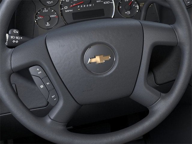 2025 Chevrolet Express Passenger 1LT