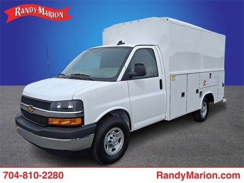 2025 Chevrolet Express Cutaway 3500 1WT