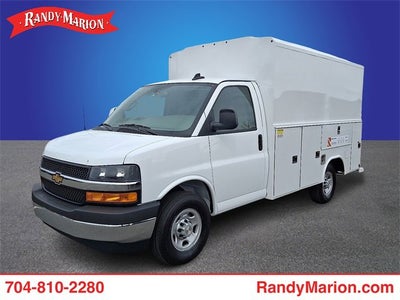 2025 Chevrolet Express Cutaway 3500 1WT