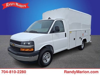 2025 Chevrolet Express Cutaway 3500 1WT
