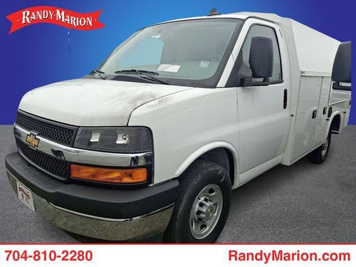 2025 Chevrolet Express Cutaway 3500 1WT