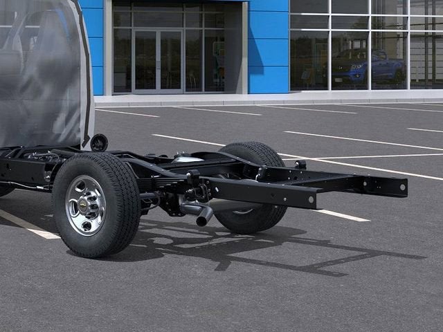 2025 Chevrolet Express Cutaway 3500 1WT