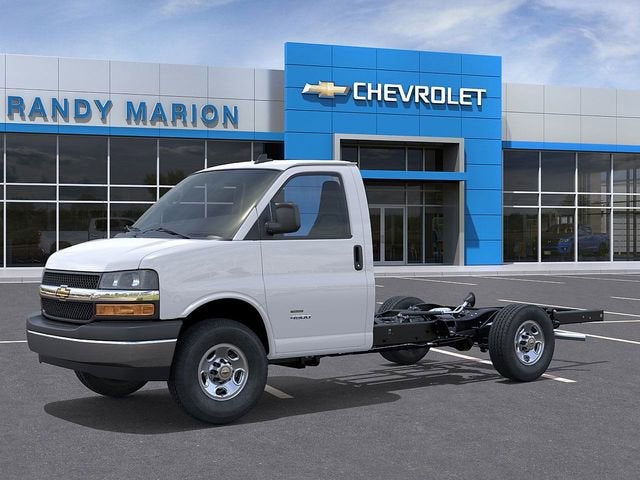 2025 Chevrolet Express Cutaway 3500 1WT