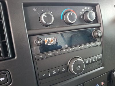 2025 Chevrolet Express Cutaway 3500 1WT