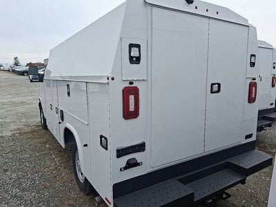 2025 Chevrolet Express Cutaway 3500 1WT