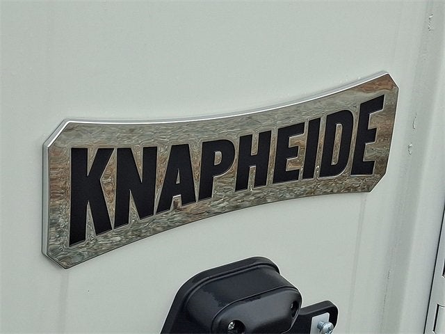 2024 Chevrolet Express Cutaway 3500 1WT