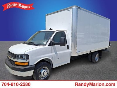 2025 Chevrolet Express Cutaway 3500 1WT