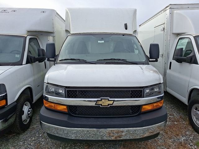 2023 Chevrolet Express Cutaway 3500 1WT