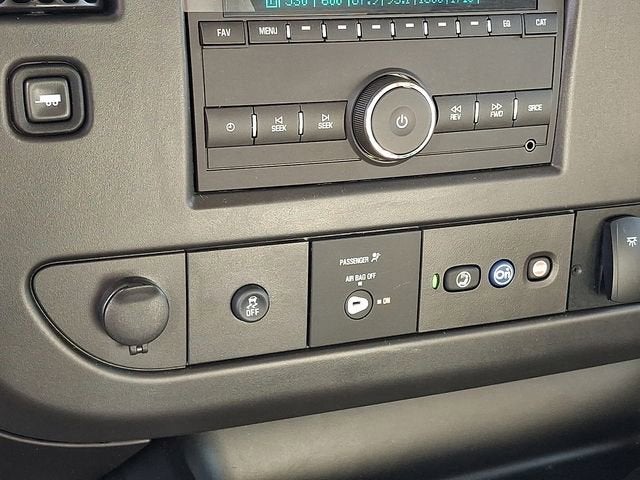 2025 Chevrolet Express Cutaway 3500 1WT