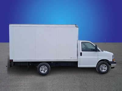 2026 Chevrolet Express Cutaway 3500 1WT