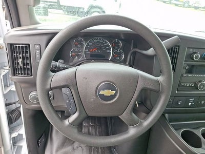 2026 Chevrolet Express Cutaway 3500 1WT