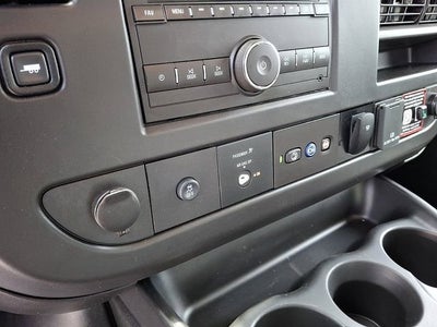 2026 Chevrolet Express Cutaway 3500 1WT
