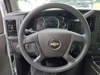 2026 Chevrolet Express Cutaway 3500 1WT