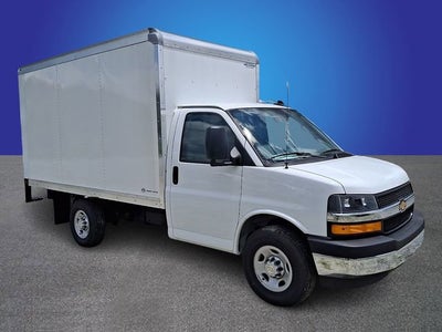 2026 Chevrolet Express Cutaway 3500 1WT