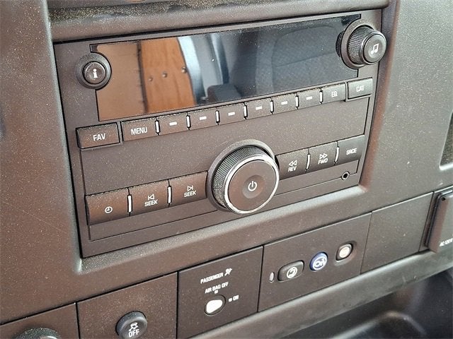 2023 Chevrolet Express Cutaway 3500 1WT