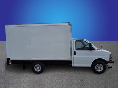 2026 Chevrolet Express Cutaway 3500 1WT