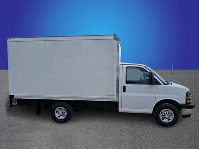 2026 Chevrolet Express Cutaway 3500 1WT