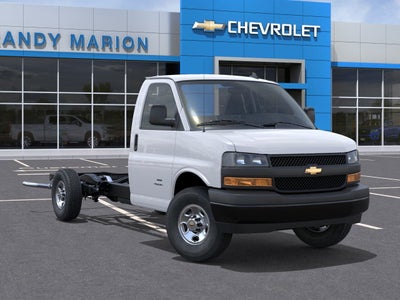 2025 Chevrolet Express Cutaway 3500 1WT