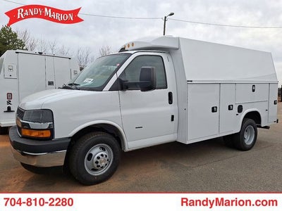 2025 Chevrolet Express Cutaway 3500 1WT
