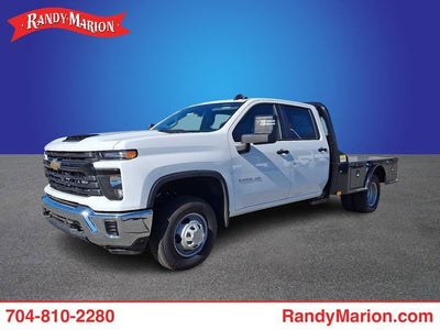 2025 Chevrolet Silverado 3500 HD Chassis Cab Work Truck