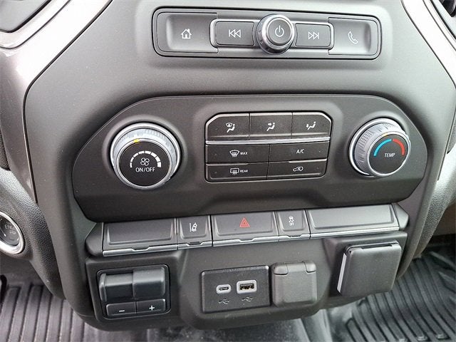 2025 Chevrolet Silverado 3500 HD Chassis Cab LT