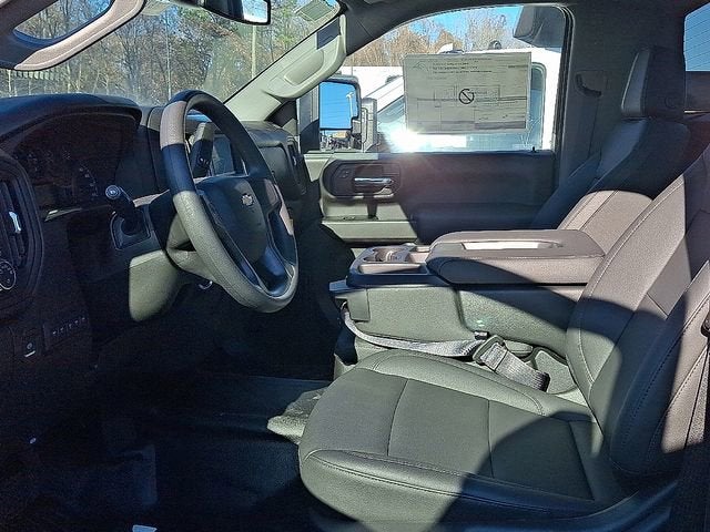 2025 Chevrolet Silverado 3500 HD WT