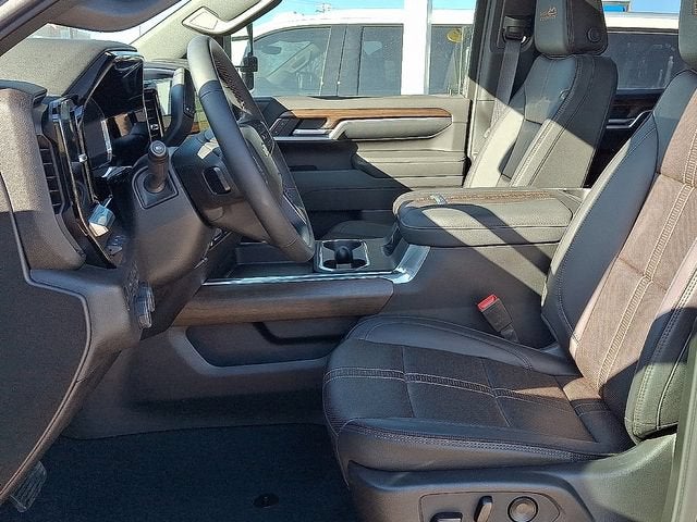 2026 Chevrolet Silverado 3500 HD High Country DRW